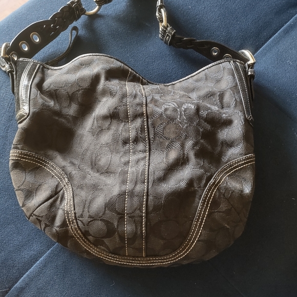 Authentic Coach bag - Picture 2 of 6